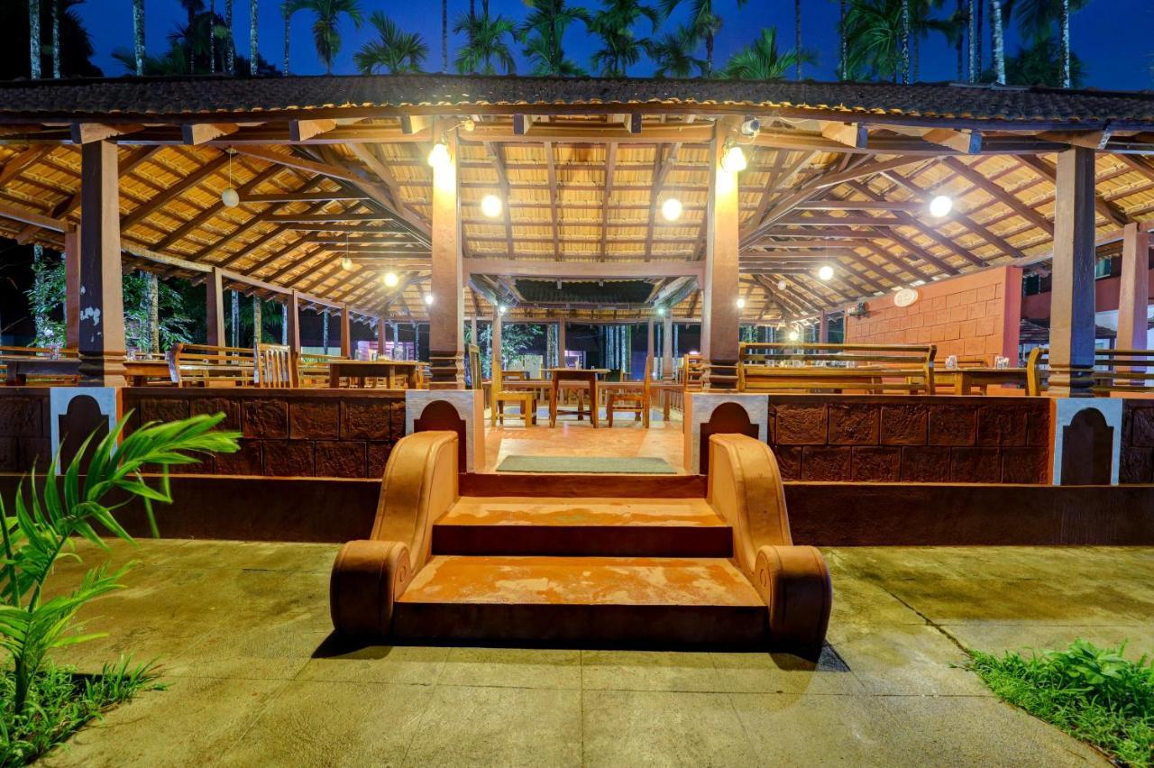 Ezzenza Areca Resort Madikeri Luaran gambar