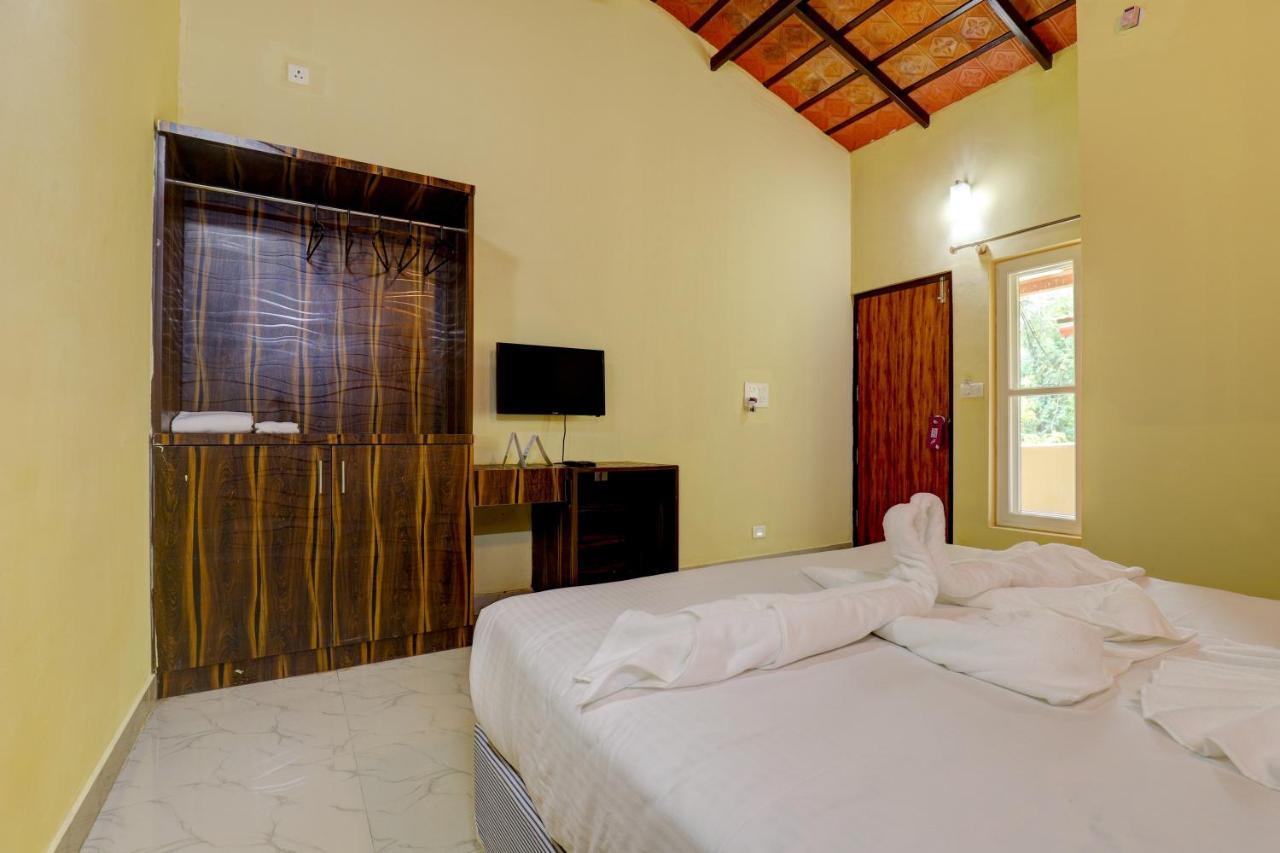 Ezzenza Areca Resort Madikeri Luaran gambar