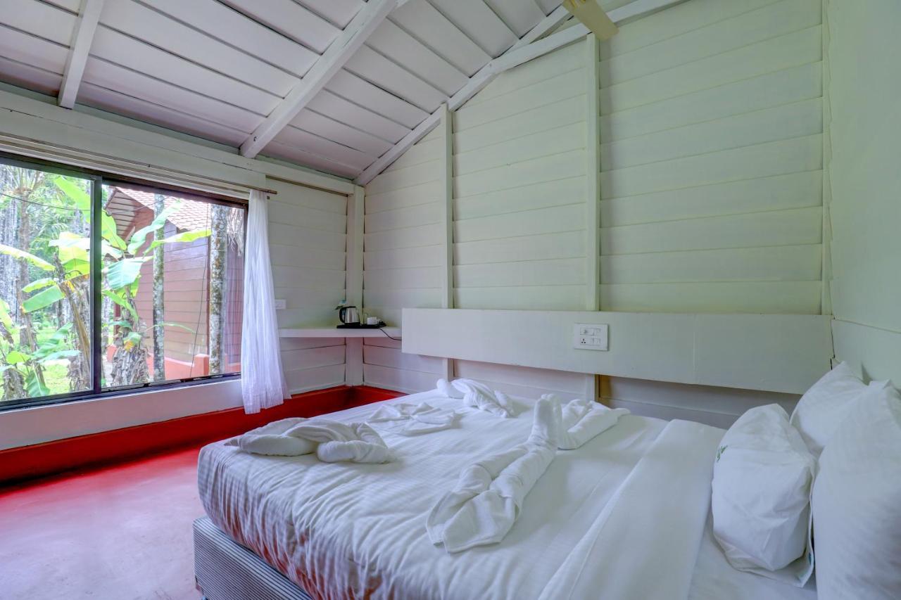Ezzenza Areca Resort Madikeri Luaran gambar